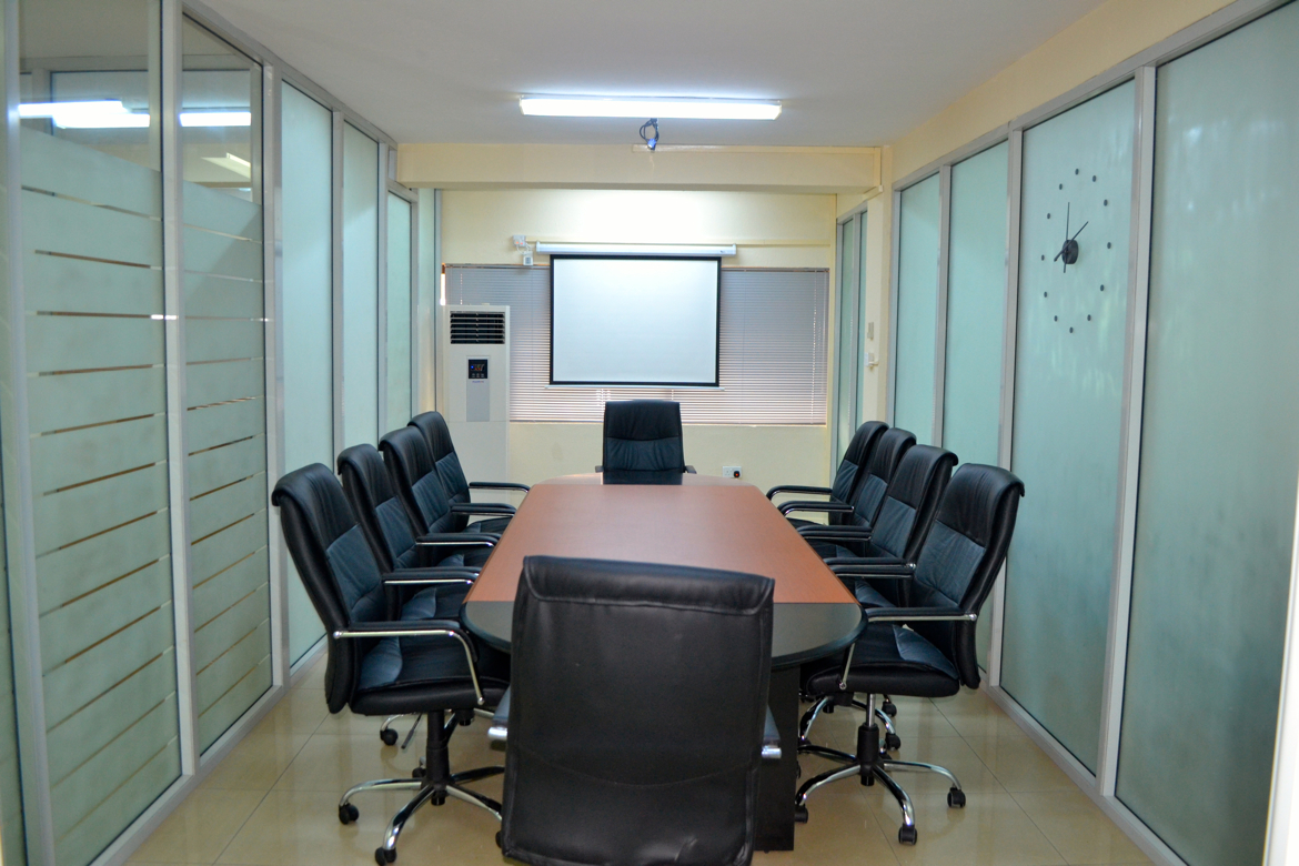 Boardrooms & Meeting Rooms