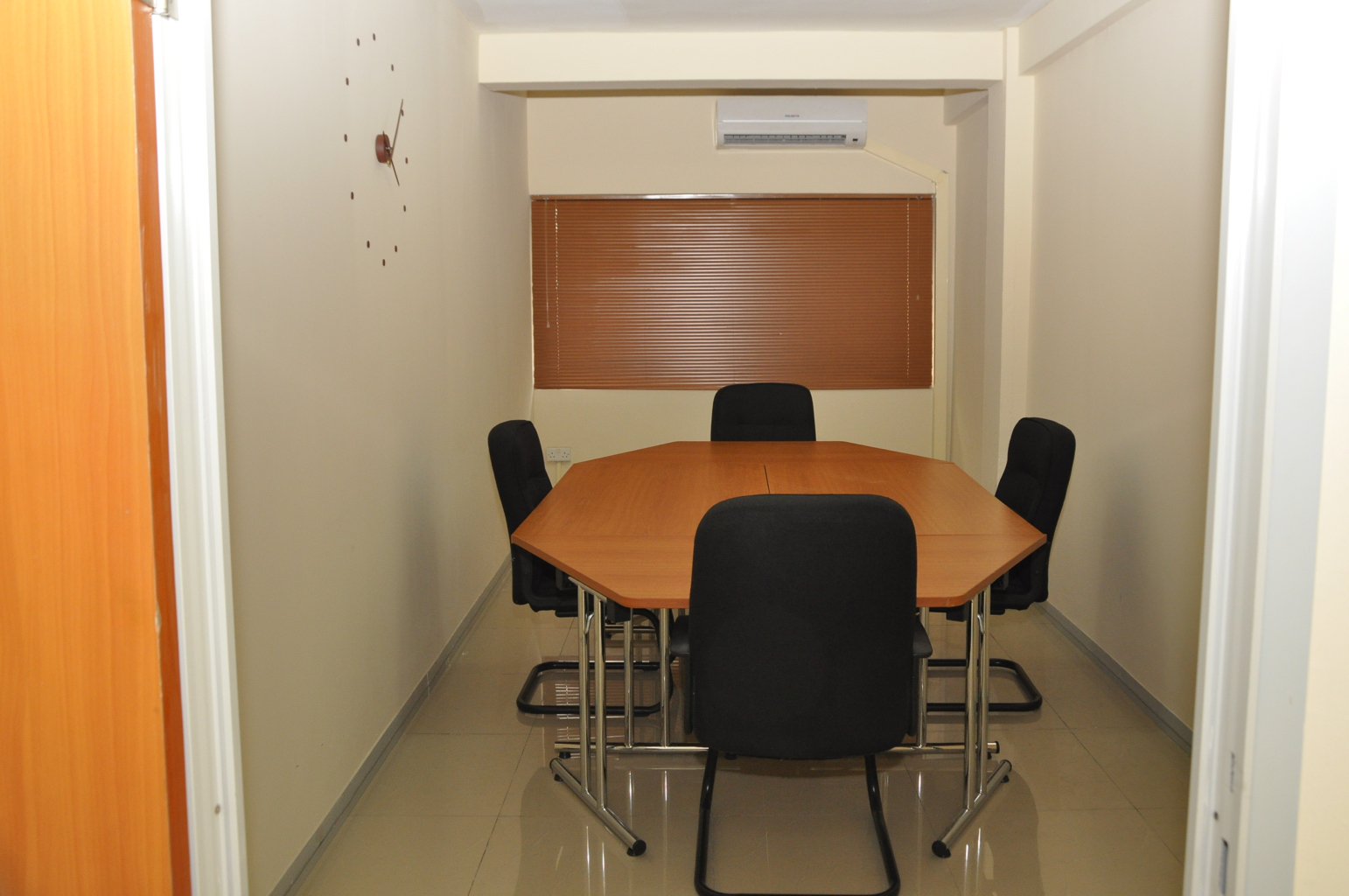 Meeting room view 3
